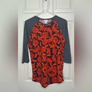LuLaRoe tee, Medium
